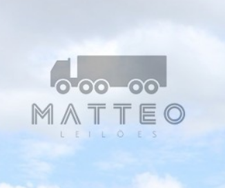 Logo Matteo Leilões fundo de céu com nuvens
